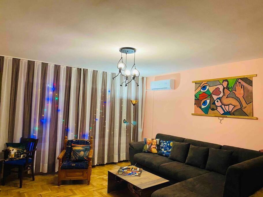 Spacious Apartment Next To South Park Просторен Апартамент До Южен Парк Top Location Szófia Kültér fotó