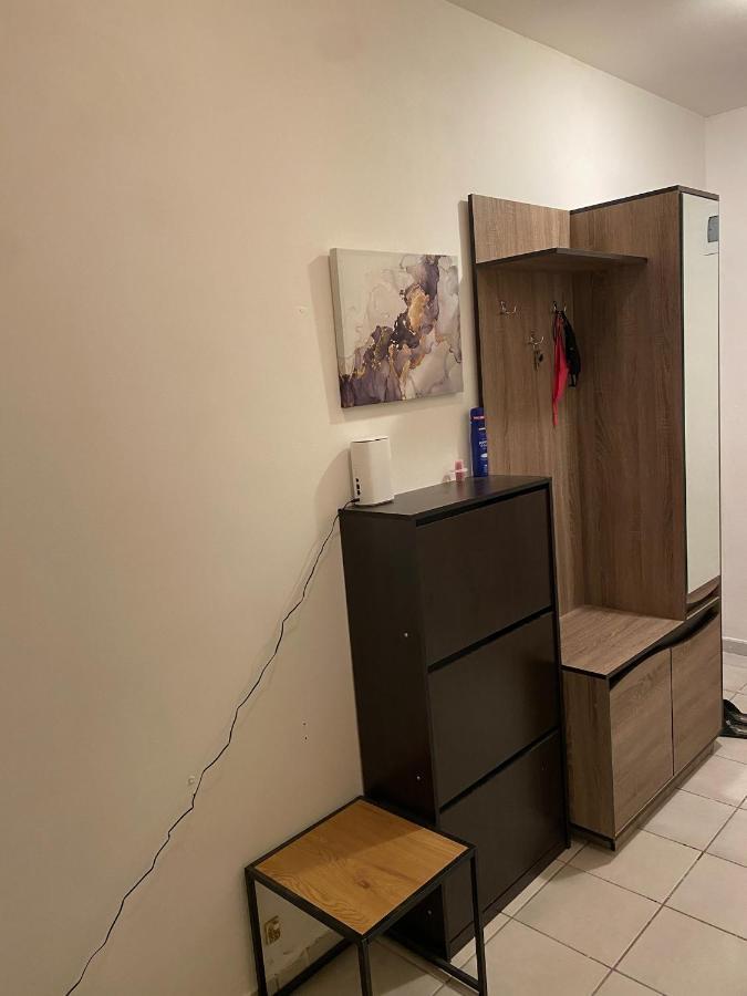 Spacious Apartment Next To South Park Просторен Апартамент До Южен Парк Top Location Szófia Kültér fotó