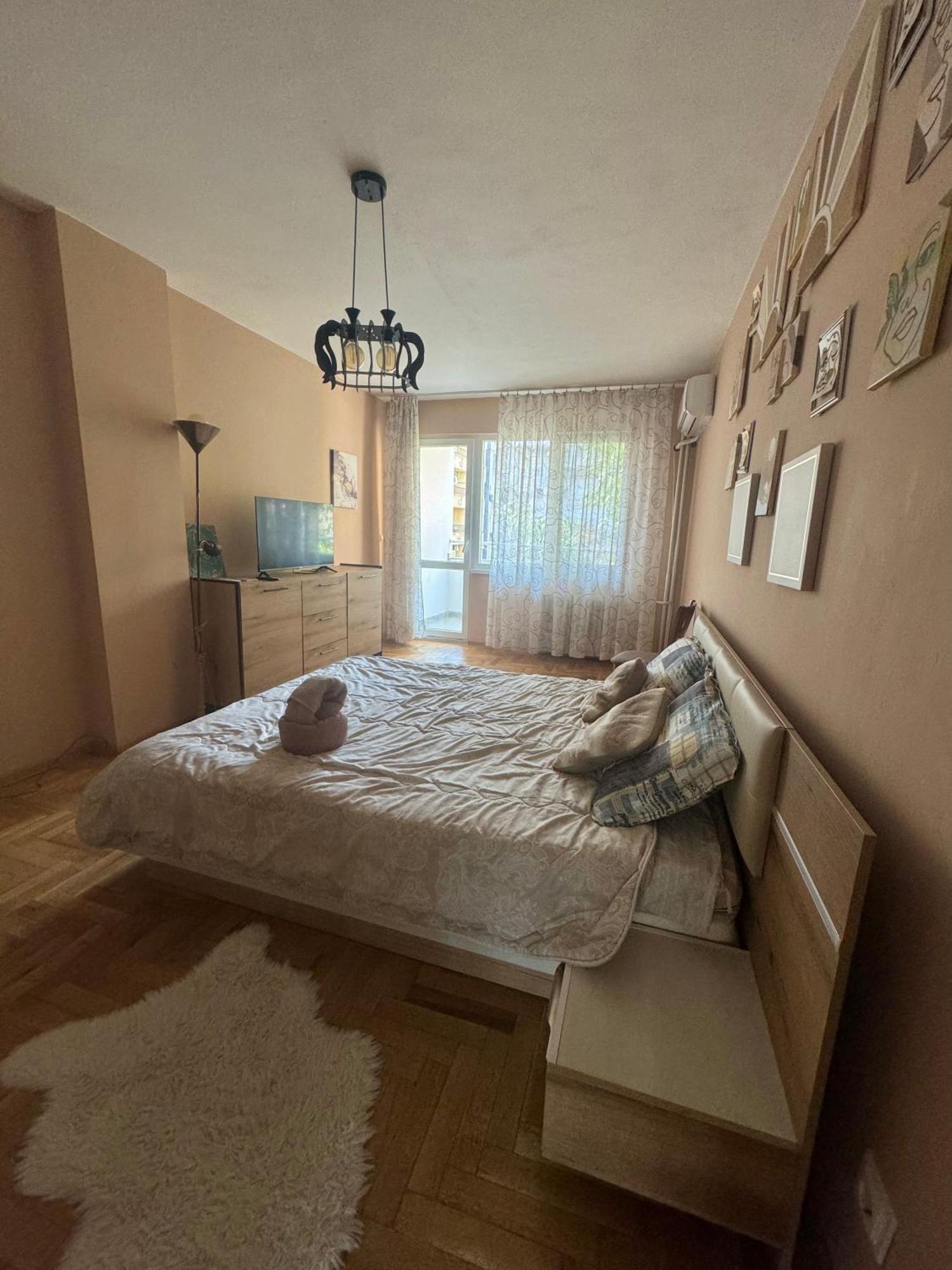 Spacious Apartment Next To South Park Просторен Апартамент До Южен Парк Top Location Szófia Kültér fotó